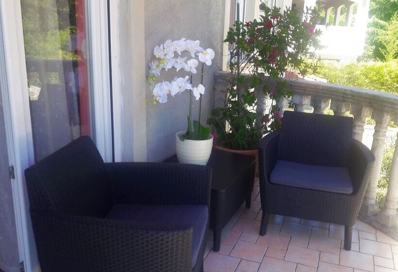 Bed And Breakfast Villa Avena