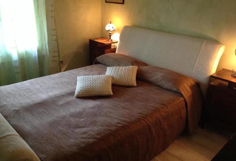 B&b Villa Gardasee With Pool