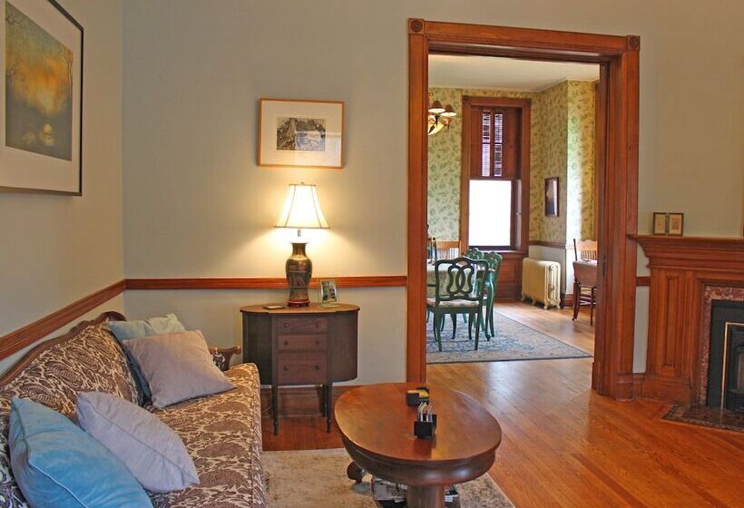 مبيت وإفطار William Henry Miller Inn