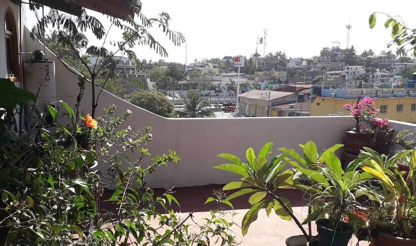 Casa Ana Ruth Hotel Y Suites