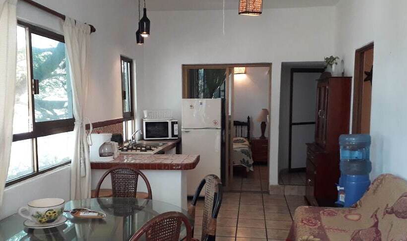 Casa Ana Ruth Hotel Y Suites