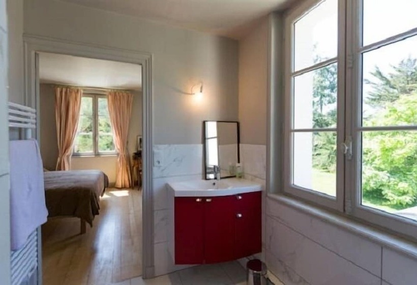 Chateau De Lourdes Cancale   St Malo