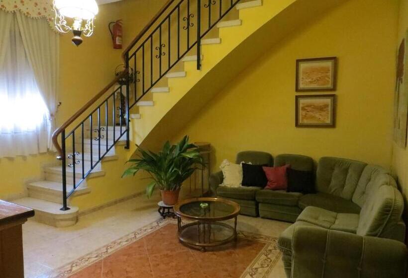 Hostal Restaurante Reina