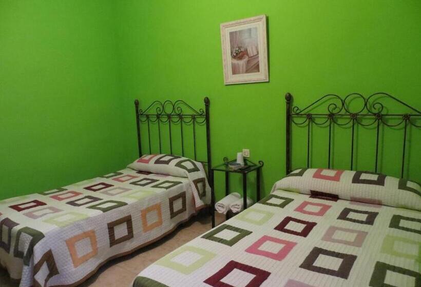 Hostal Restaurante Reina