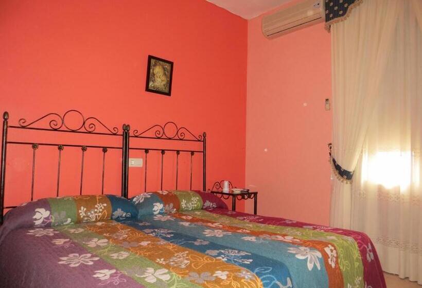 Hostal Restaurante Reina