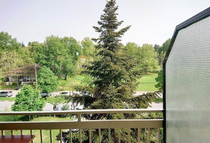 בית מלון כפרי Astron