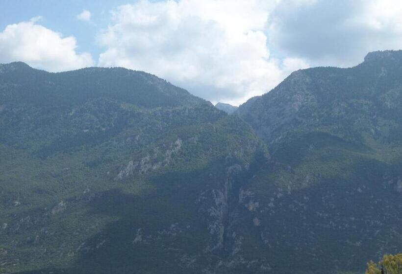 בית מלון כפרי Astron