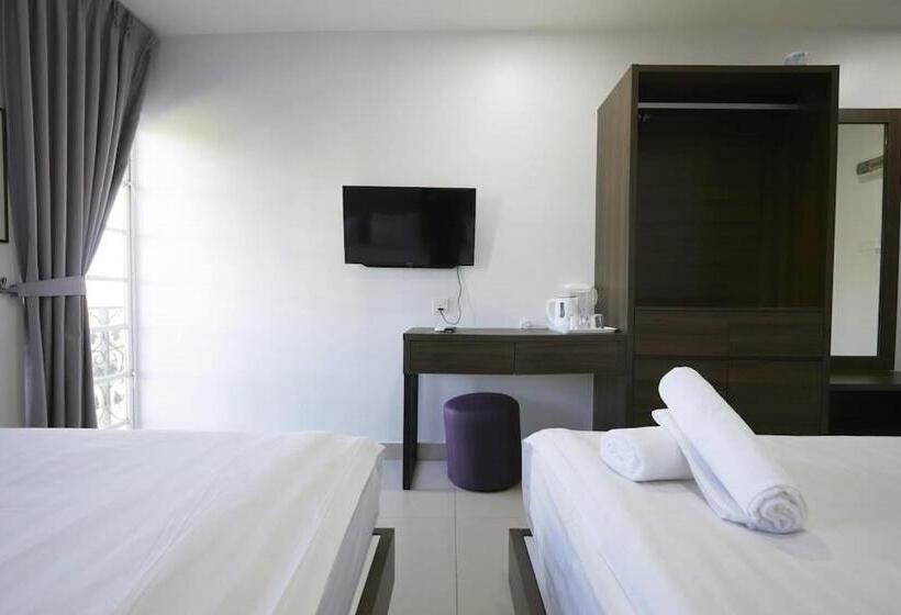 Отель Beryll Inn Cyberjaya