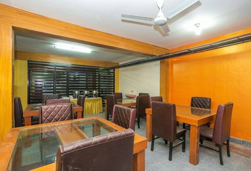 호텔 Super Capital O Boulevard Elite Madiwala Near Ragigudda Sri Prasanna Anjanayeswamy Temple