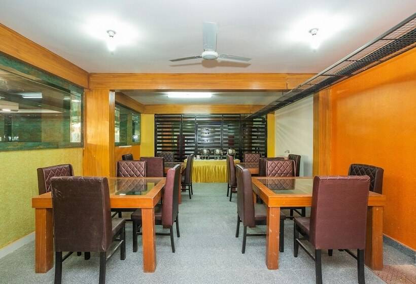 호텔 Super Capital O Boulevard Elite Madiwala Near Ragigudda Sri Prasanna Anjanayeswamy Temple