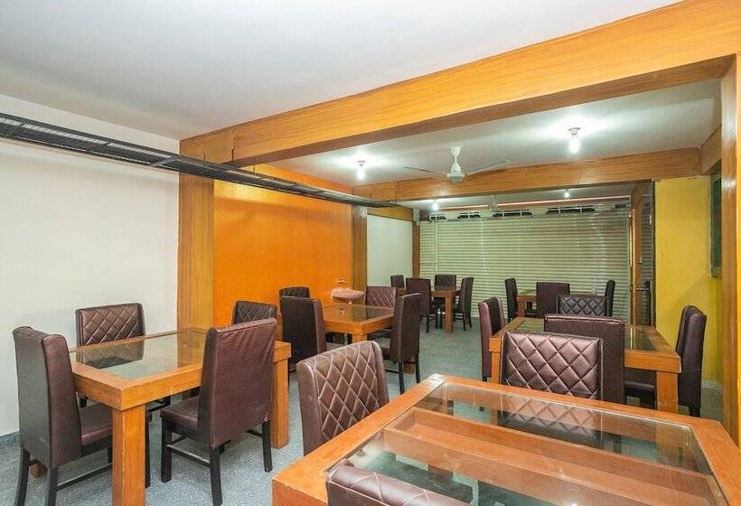 호텔 Super Capital O Boulevard Elite Madiwala Near Ragigudda Sri Prasanna Anjanayeswamy Temple