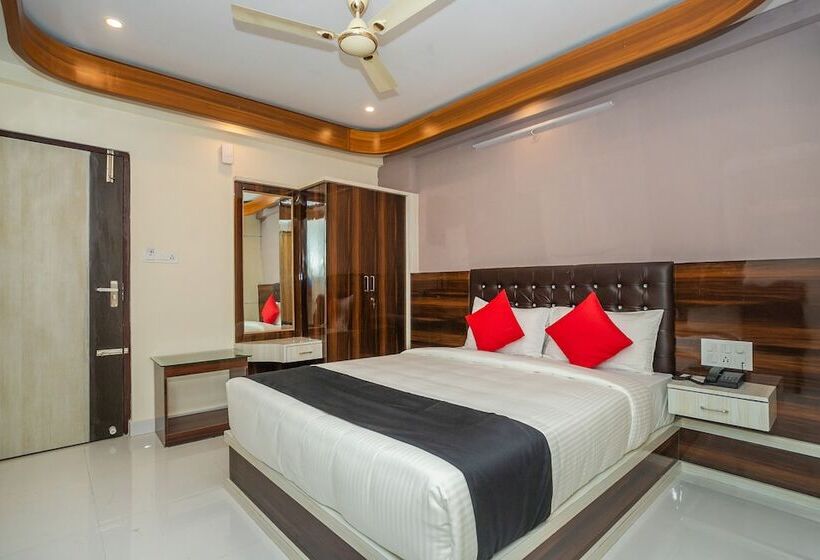 호텔 Super Capital O Boulevard Elite Madiwala Near Ragigudda Sri Prasanna Anjanayeswamy Temple