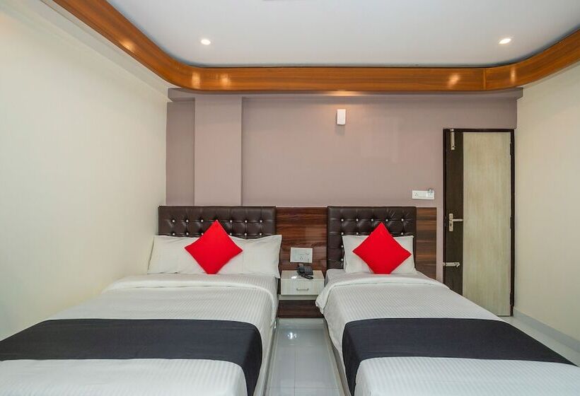 호텔 Super Capital O Boulevard Elite Madiwala Near Ragigudda Sri Prasanna Anjanayeswamy Temple