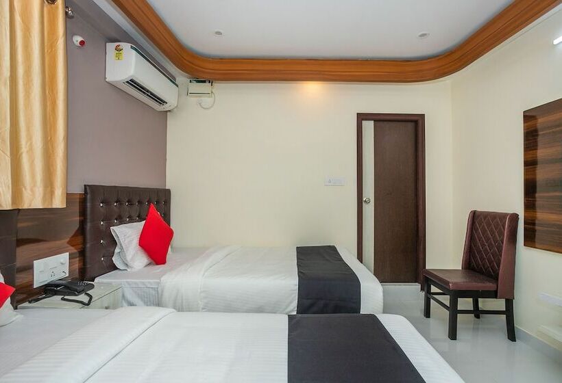 호텔 Super Capital O Boulevard Elite Madiwala Near Ragigudda Sri Prasanna Anjanayeswamy Temple