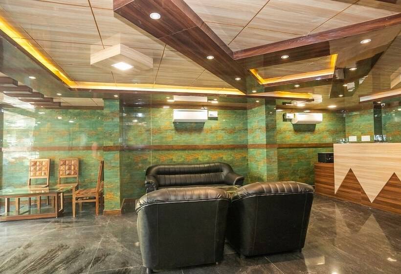 호텔 Super Capital O Boulevard Elite Madiwala Near Ragigudda Sri Prasanna Anjanayeswamy Temple