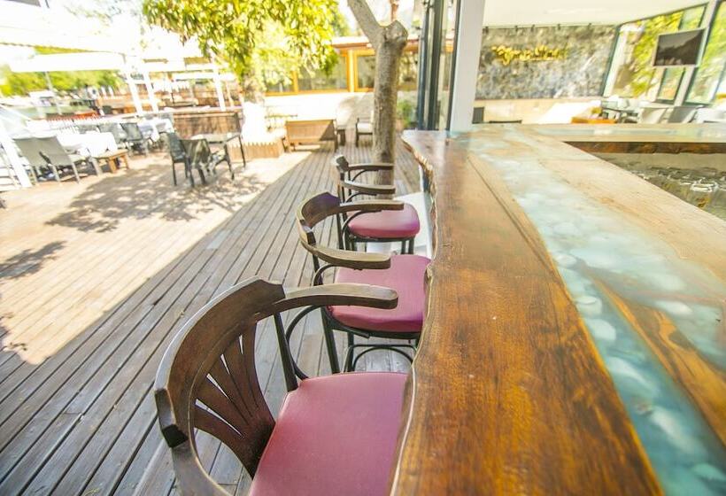 هتل Dalyan Yagmur