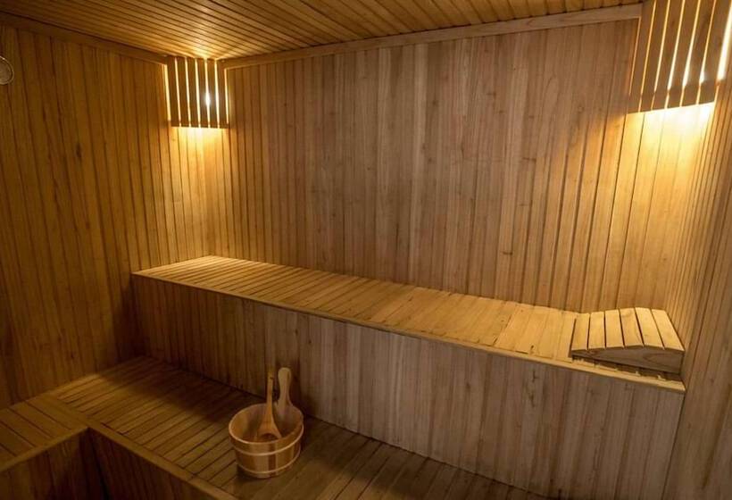 Отель Sea Point By D&g