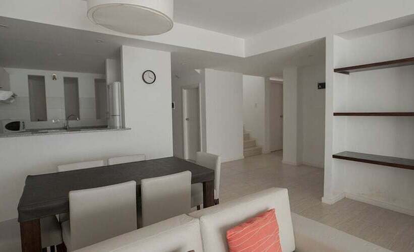 Отель Sea Point By D&g