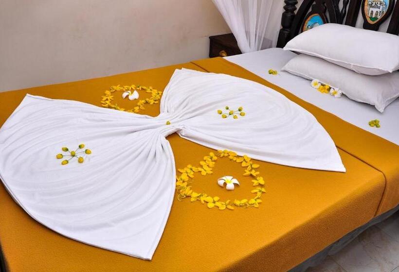 酒店 Forodhani Park