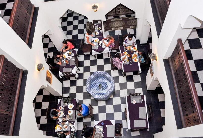 酒店 Forodhani Park