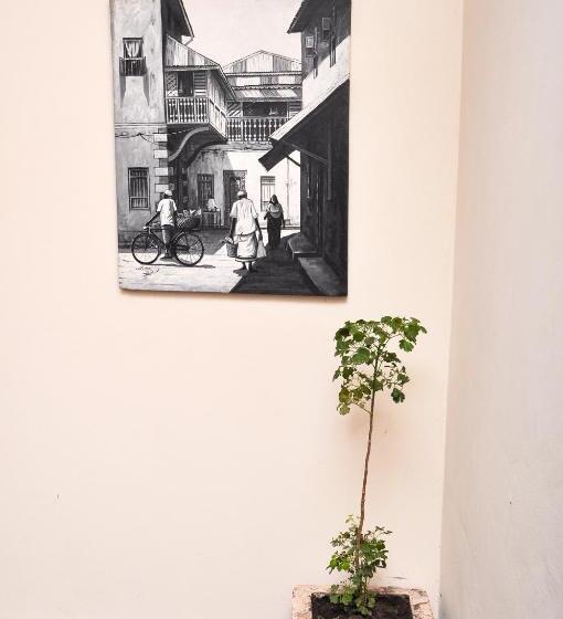 酒店 Forodhani Park