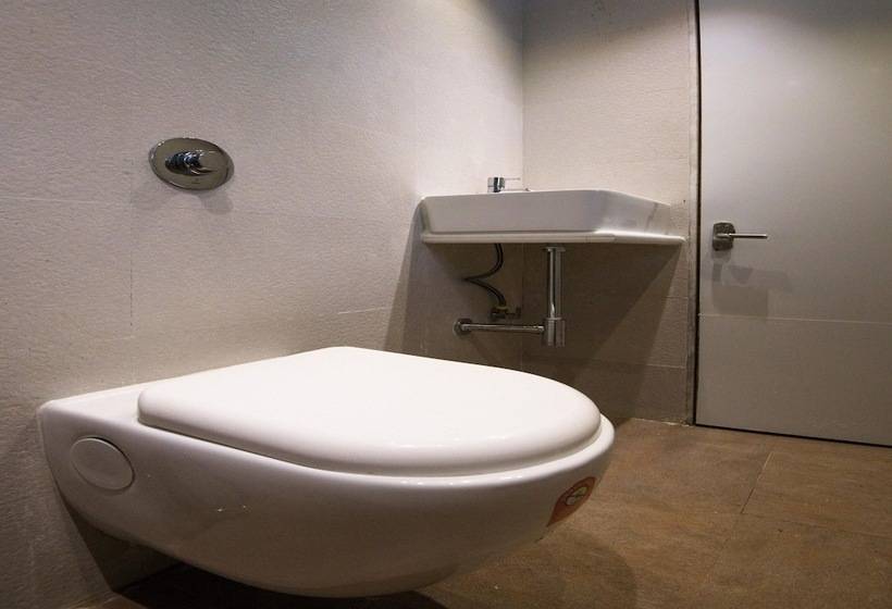 Super Hotel O Gokul Grand Near Sr Nagar Police Station