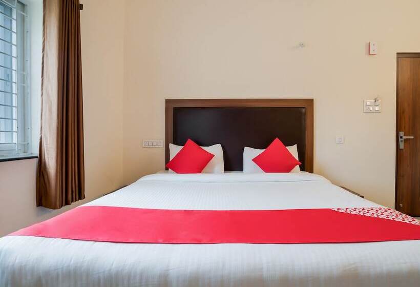 Super Hotel O Gokul Grand Near Sr Nagar Police Station