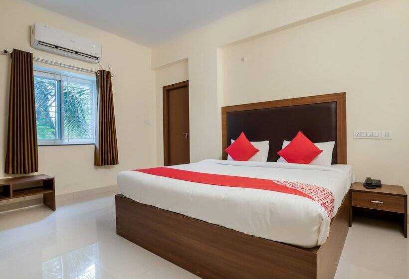 Super Hotel O Gokul Grand Near Sr Nagar Police Station