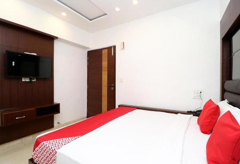 Отель Ml Pride By Oyo Rooms