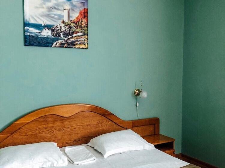 هتل Morskaya Zvezda