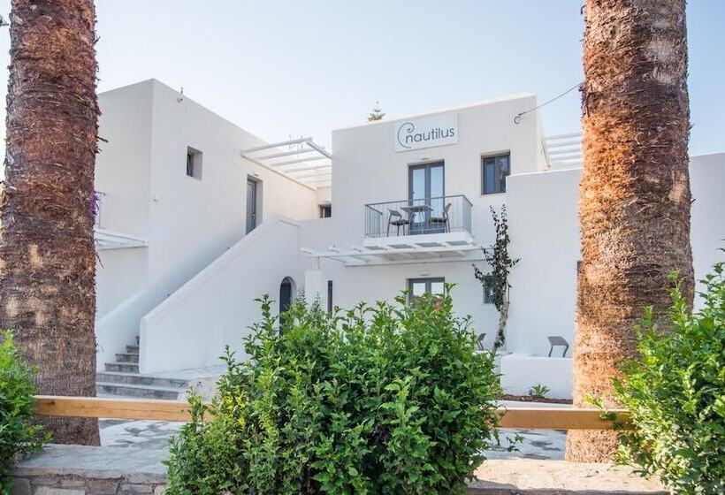 호텔 Nautilus Apartments Suites