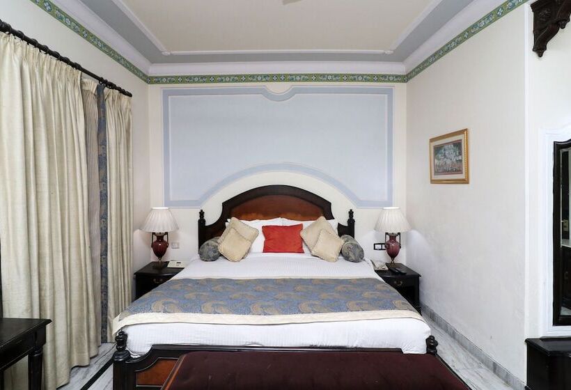 ホテル Orient Taj By Oyo Rooms