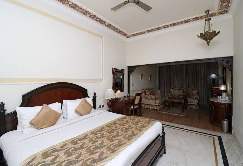 ホテル Orient Taj By Oyo Rooms