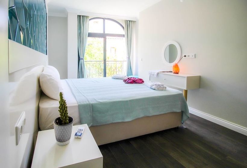 ホテル Pera Pansiyon