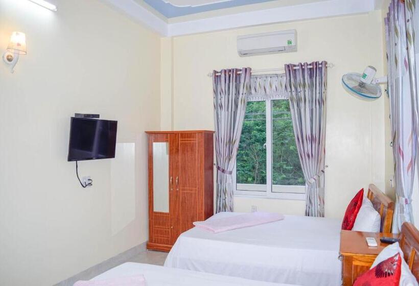 هتل Phong Nha Orient Homestay