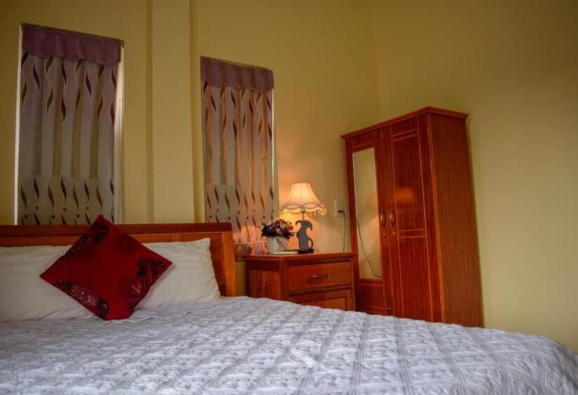 هتل Phong Nha Orient Homestay