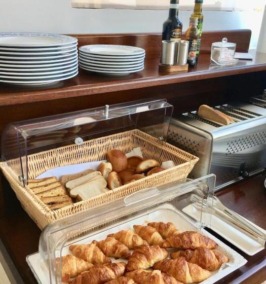 ホテル Piazzetta Diefenbach