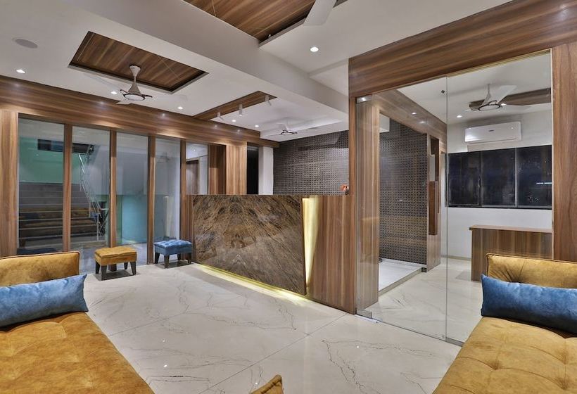 Отель Privya By Oyo Rooms