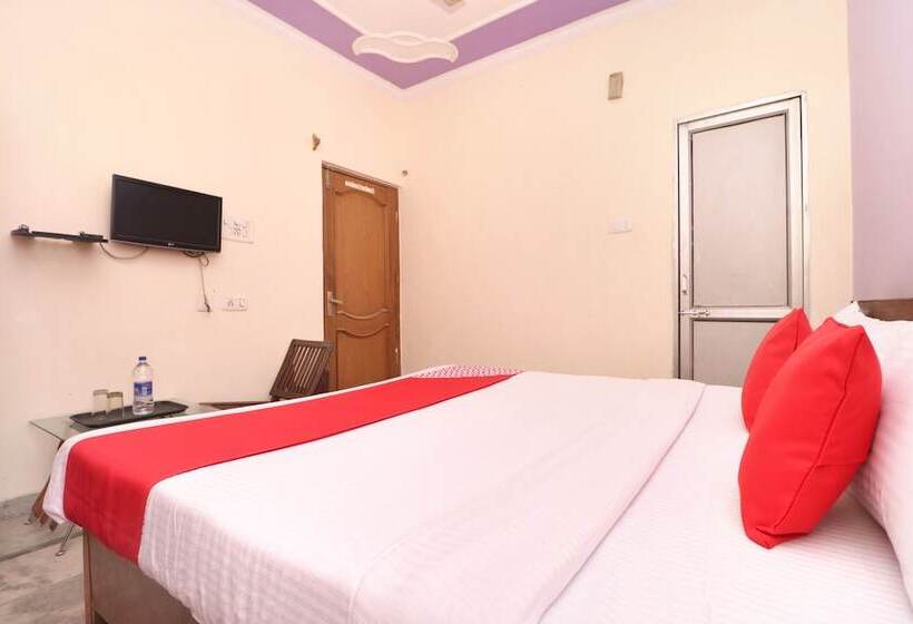 酒店 Regal 2 By Oyo Rooms