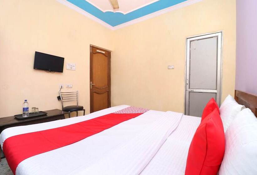 酒店 Regal 2 By Oyo Rooms