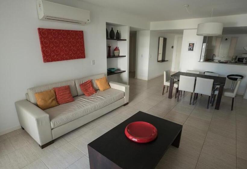 Отель Sea Point By D&g