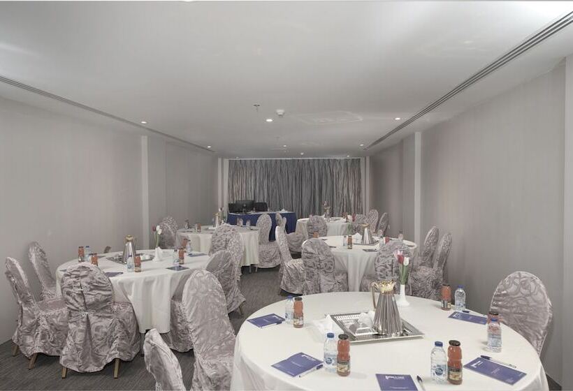 Hotel Swiss In Park Tabuk