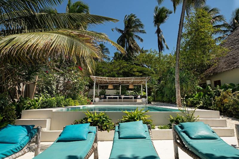 בית מלון כפרי Upendo Beach Boutique