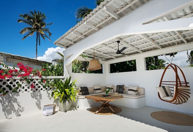 בית מלון כפרי Upendo Beach Boutique