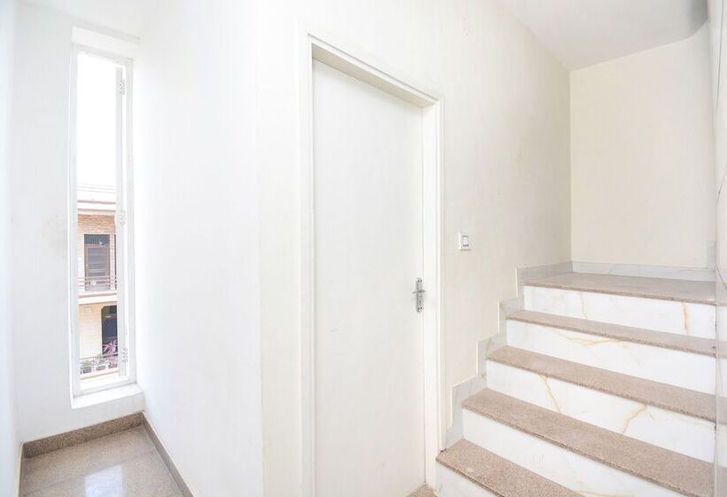 Hotel Vaishno By Oyo Rooms