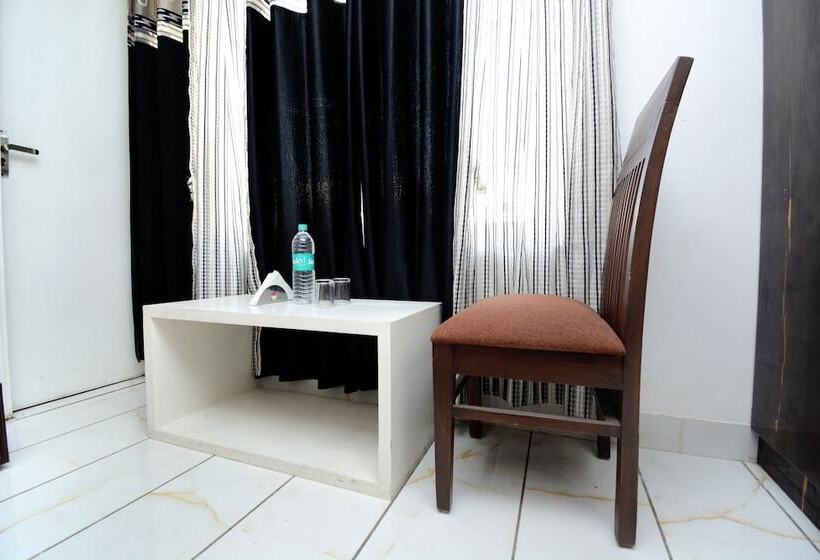 Hotel Vaishno By Oyo Rooms