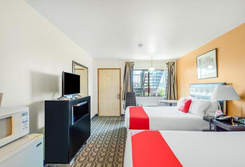 فندق على الطريق Arlington Motor Inn