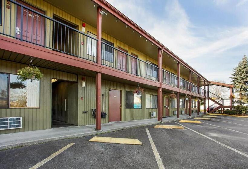 فندق على الطريق Arlington Motor Inn