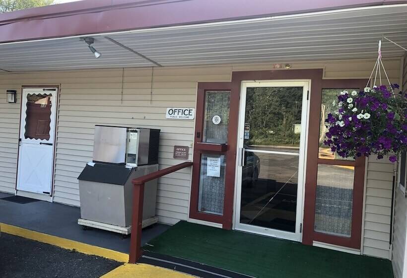 모텔 Claremont Motor Lodge