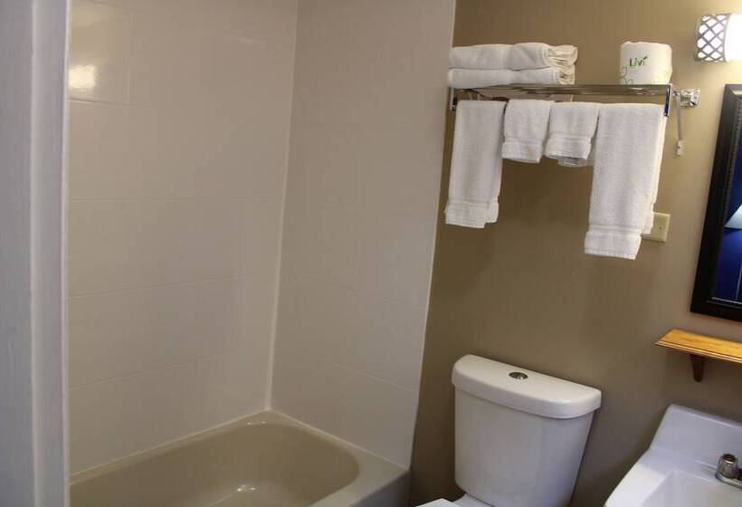 모텔 Claremont Motor Lodge